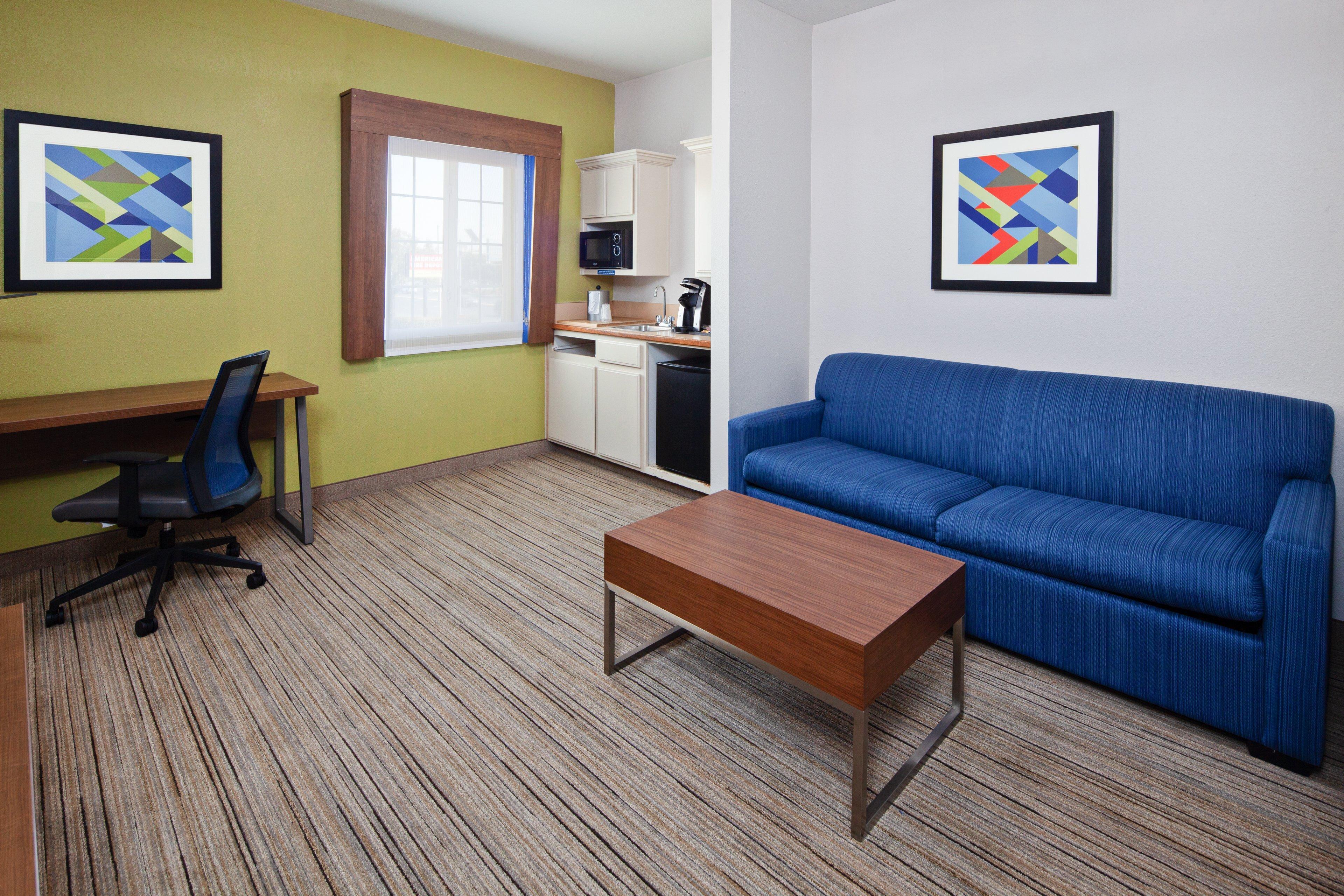 Holiday Inn Express & Suites - Tulare By Ihg Luaran gambar